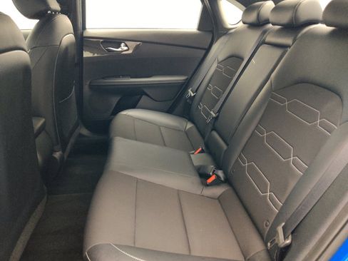 Used 2023 Kia Forte GT-Line w/ GT-Line Premium Package FWD image 18