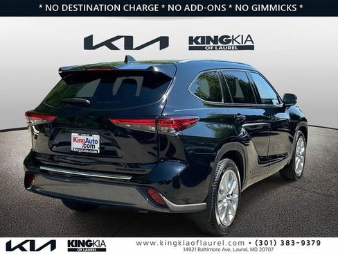 Used 2022 Toyota Highlander Limited w/ Protection Package #3 (TMS) AWD/4WD image 23