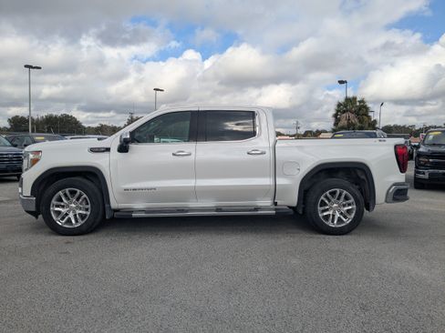 Used 2022 GMC Sierra 1500 SLT w/ SLT Premium Plus Package AWD/4WD image 6