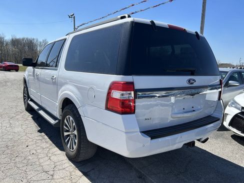 Used 2015 Ford Expedition EL XLT w/ Equipment Group 201A AWD/4WD image 3