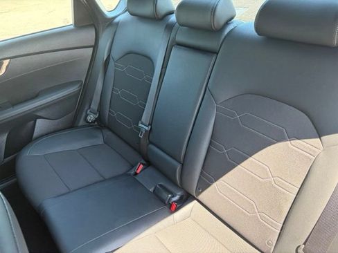 Used 2024 Kia Forte GT-Line w/ GT-Line Premium Package FWD image 27