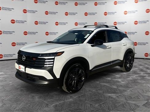 New 2026 Nissan Kicks SR image 1