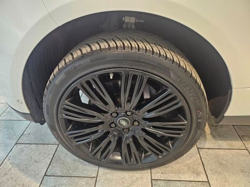 Used 2021 Land Rover Range Rover Westminster Edition image 10