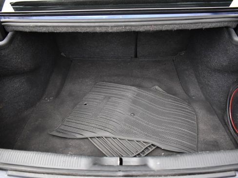 Used 2017 Dodge Charger R/T w/ Premium Group image 44