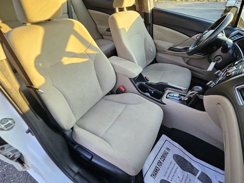 Used 2013 Honda Civic LX image 17