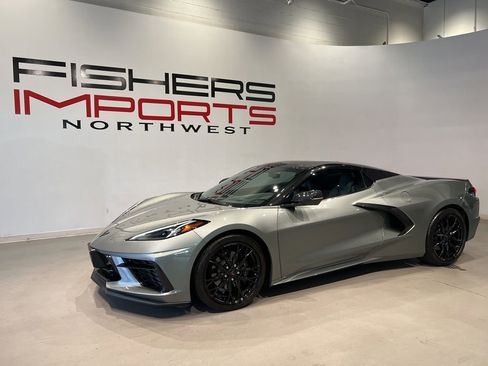 Used 2023 Chevrolet Corvette Stingray Premium Conv w/ Stealth Interior Trim Package RWD image 9