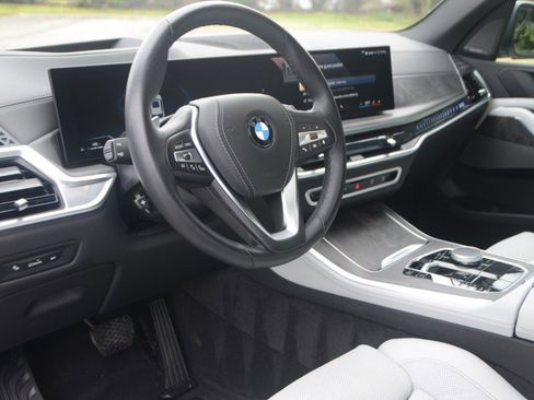 Used 2026 BMW X5 xDrive40i AWD/4WD image 19