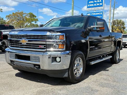 Used 2015 Chevrolet Silverado 3500 LT w/ LT Convenience Package image 1