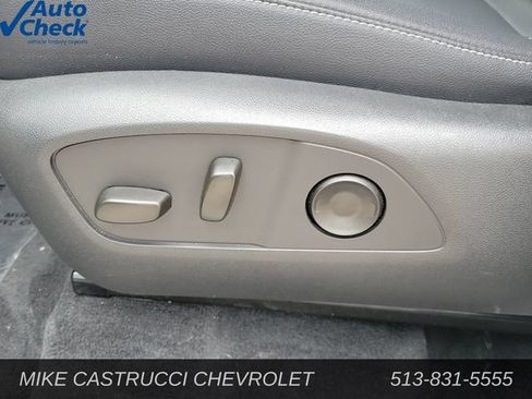 Used 2026 Chevrolet Traverse LT AWD/4WD image 18