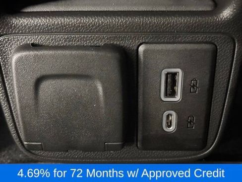 Used 2024 Chevrolet TrailBlazer RS w/ Convenience Package AWD/4WD image 12
