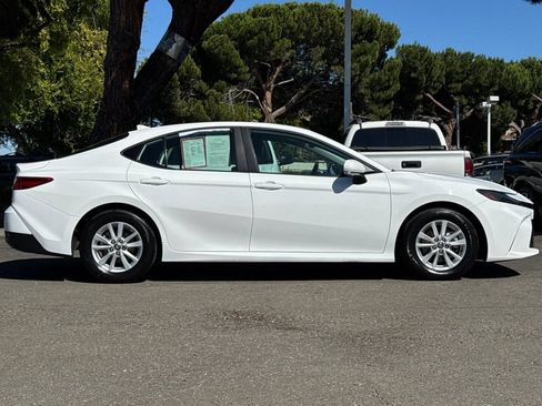Certified 2025 Toyota Camry LE FWD image 2