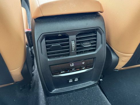 Certified 2023 BMW 330i Sedan w/ Parking Assistance Package RWD image 16