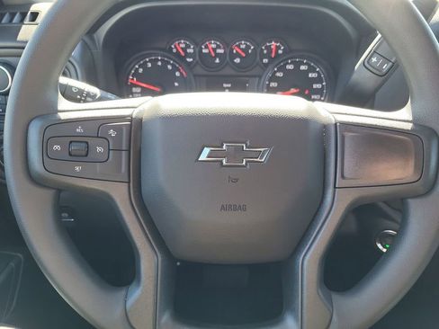 New 2026 Chevrolet Silverado 1500 Custom Trail Boss w/ LPO, Dark Essentials Package AWD/4WD image 11