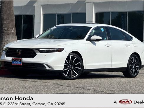 Used 2023 Honda Accord Touring image 1
