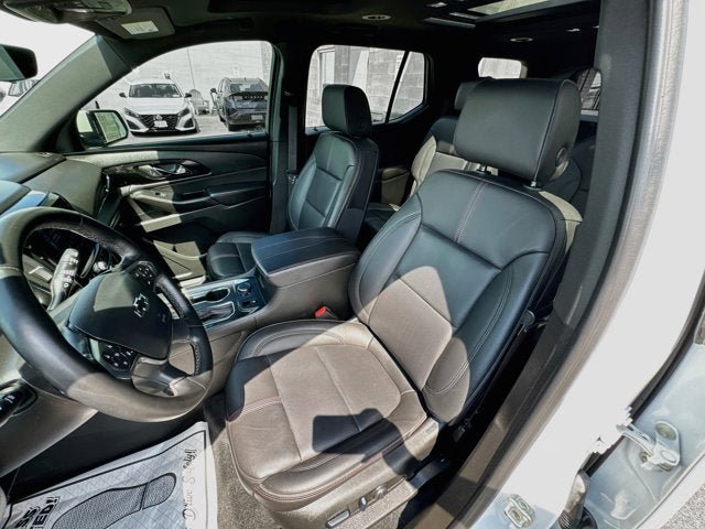 Used 2023 Chevrolet Traverse RS AWD/4WD image 18