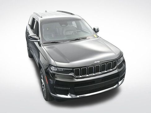 Used 2024 Jeep Grand Cherokee L Limited image 50