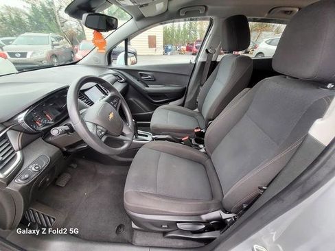 Used 2020 Chevrolet Trax LS w/ Tint and Cruise Package image 18