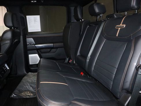 Used 2024 Ford F350 Platinum image 23