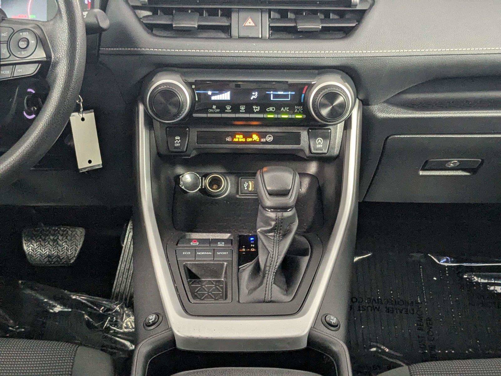 Certified 2024 Toyota RAV4 LE FWD image 40