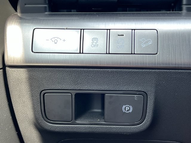 Certified 2026 Hyundai Kona SE AWD/4WD image 34