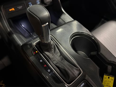 Used 2025 Honda Civic Sport image 32