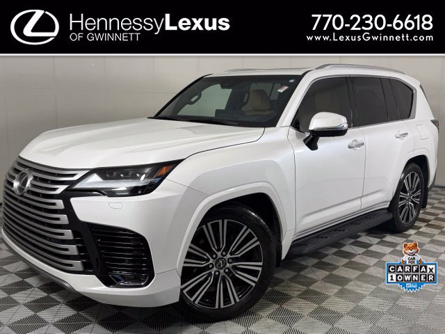Used 2023 Lexus LX 600 4WD w/ Accessory Package (Z1) image 1