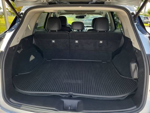 Used 2020 Nissan Murano Platinum w/ Cargo Package FWD image 10