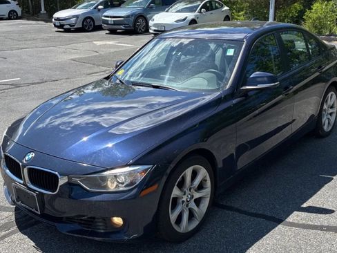 Used 2014 BMW 335i xDrive Sedan AWD/4WD image 1