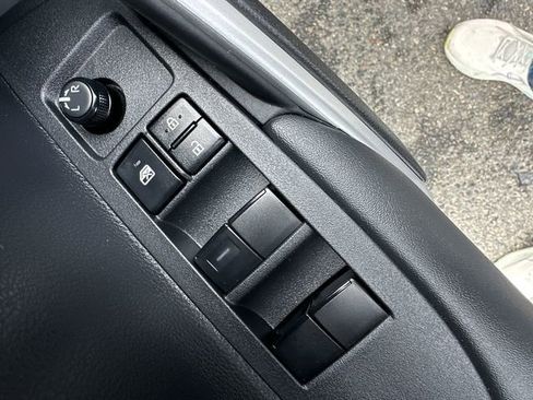 Certified 2025 Toyota Corolla Cross XLE w/ Convenience Package image 26