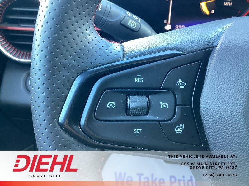 Used 2025 Chevrolet Trax RS w/ Driver Confidence Package FWD image 24