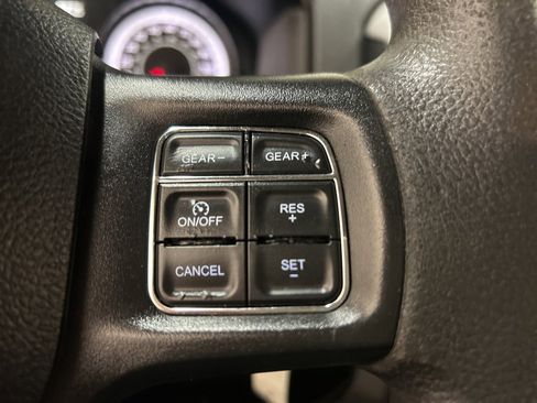 Used 2019 RAM 1500 Tradesman w/ Chrome Appearance Group image 21