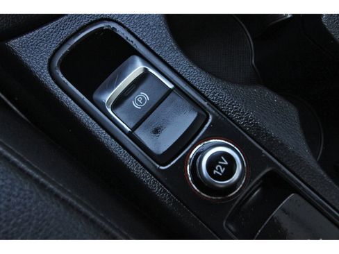 Used 2018 Audi Q3 2.0T Premium w/ Convenience Package FWD image 30