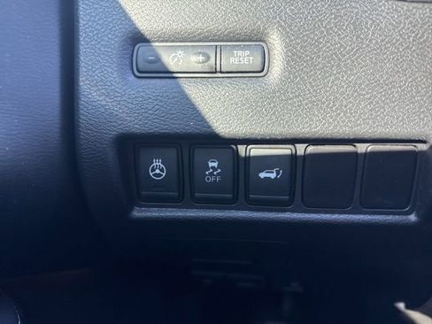 Used 2017 Nissan Murano Platinum w/ Platinum Technology Package image 11