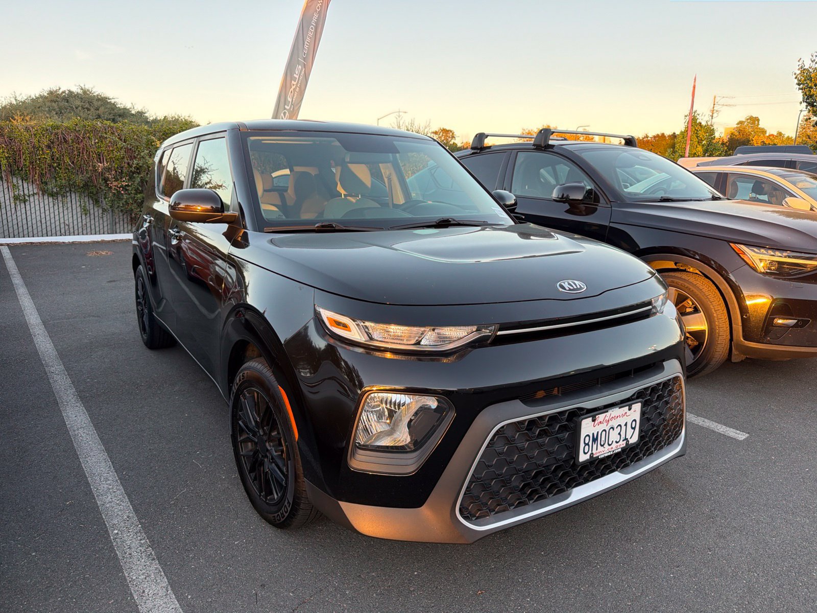 Used 2020 Kia Soul LX FWD image 1