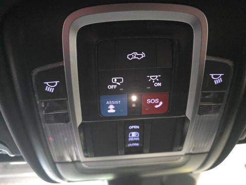 New 2026 RAM 1500 4x4 Crew Cab image 26