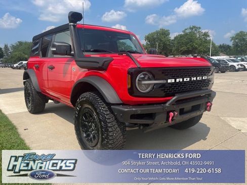 Used 2023 Ford Bronco Wildtrak image 1