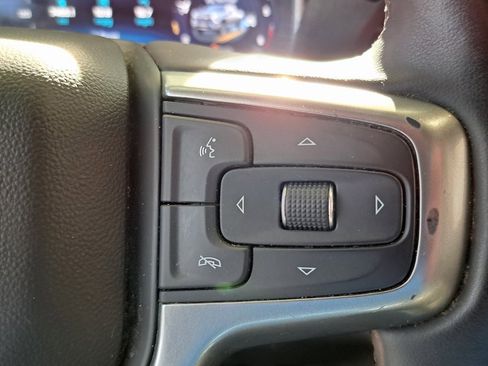 Used 2024 Chevrolet Silverado 2500 LT image 12