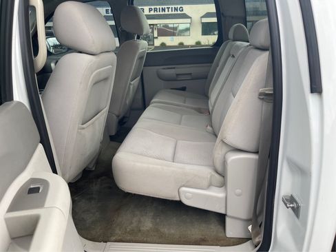 Used 2011 GMC Sierra 1500 SLE w/ Power Tech Package AWD/4WD image 10