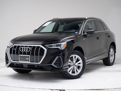 Certified 2025 Audi Q3 2.0T Premium w/ Convenience Package