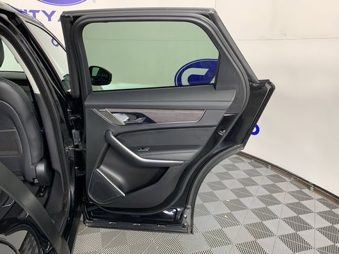 Used 2022 Jaguar F-PACE S image 38