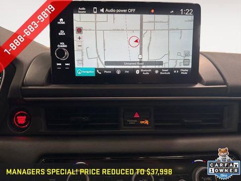 Used 2024 Honda Pilot Touring image 14