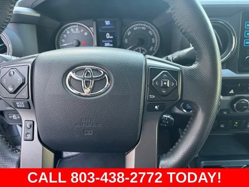 Used 2017 Toyota Tacoma TRD Pro AWD/4WD image 17