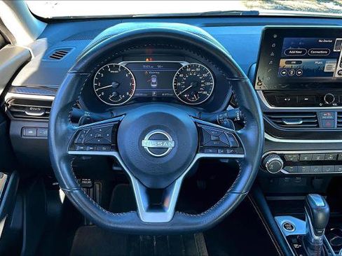 Certified 2024 Nissan Altima 2.5 SR w/ SR Premium Package image 6