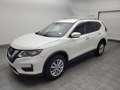 Used 2018 Nissan Rogue SV AWD/4WD image 2