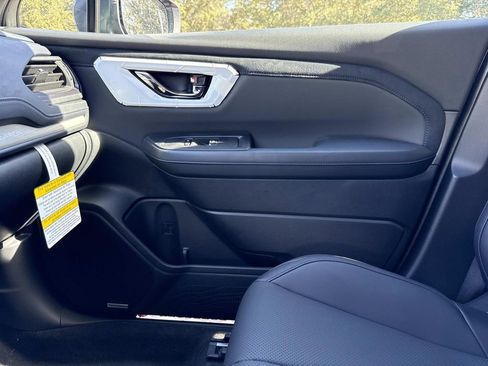 New 2026 Subaru Forester Limited image 25