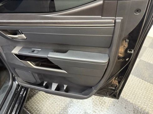 Used 2022 Toyota Tundra Limited image 39