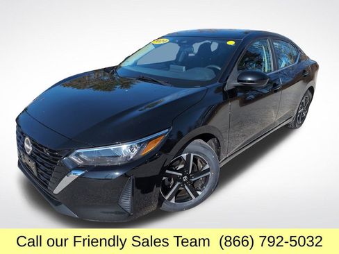 Used 2024 Nissan Sentra SV FWD image 1