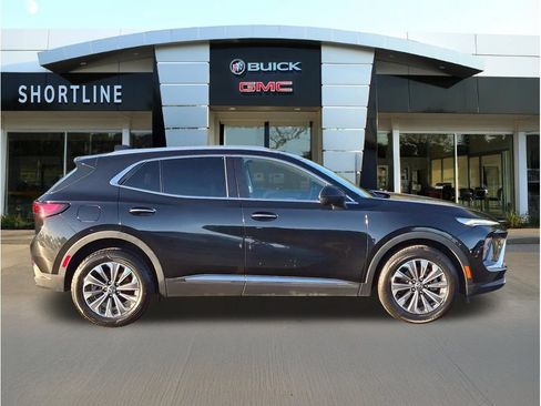 Used 2024 Buick Envision Preferred AWD/4WD image 2