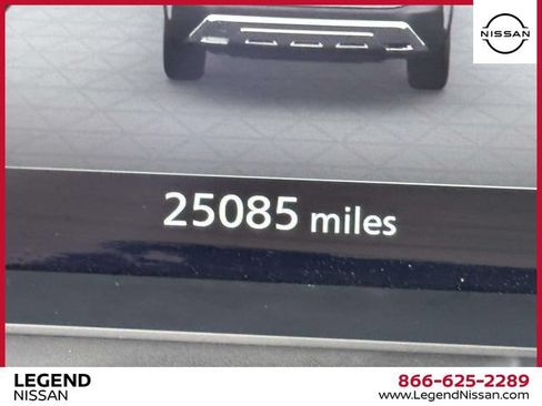 Used 2023 Nissan Rogue Platinum w/ Platinum Premium Package AWD/4WD image 28