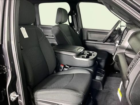 New 2026 RAM 2500 Tradesman AWD/4WD image 12
